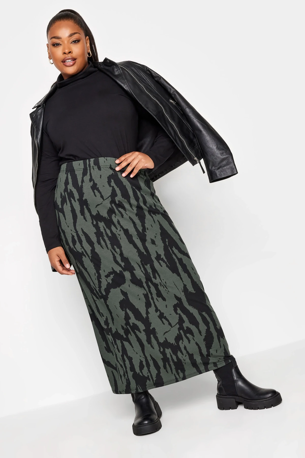 Büyük Beden Zebra Desenli Beli Lastikli Uzun Etek 137620