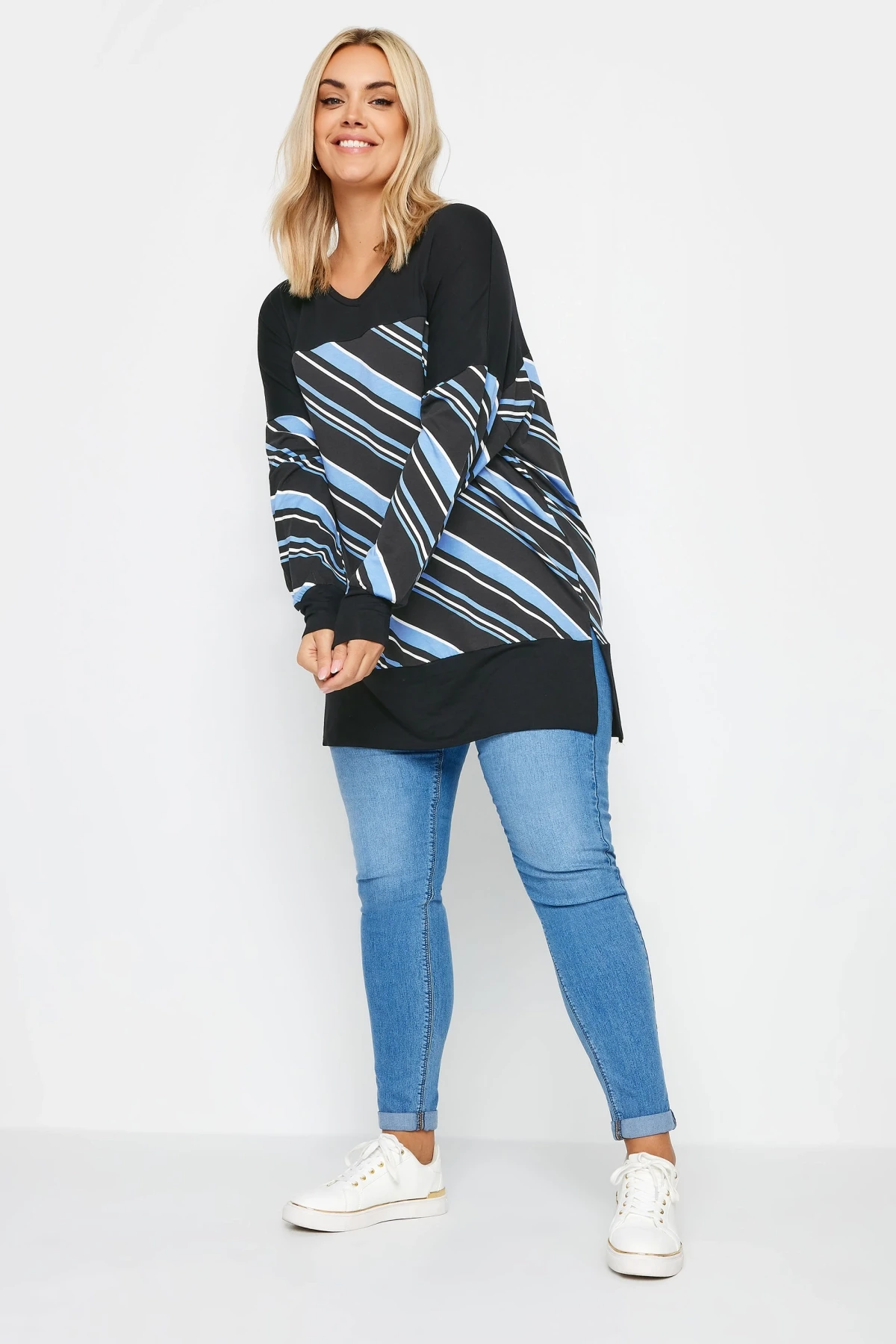 Büyük Beden Desenli Esnek Kumaş Uzun Kollu Uzun Kesim Bluz 303058