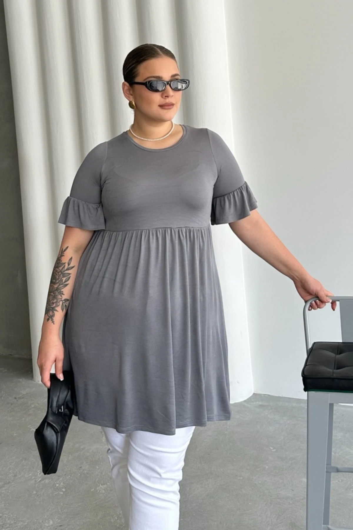 Büyük Beden Kol Detaylı Beli Lastikli Pileli Tunik T-shirt T43