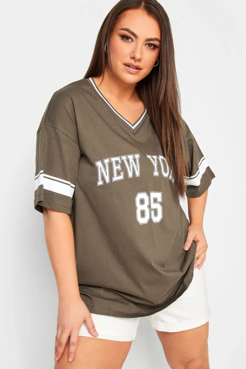 Büyük Beden Önü Baskılı V Yaka Yarım Kollu Uzun Kesim T-Shirt 321020