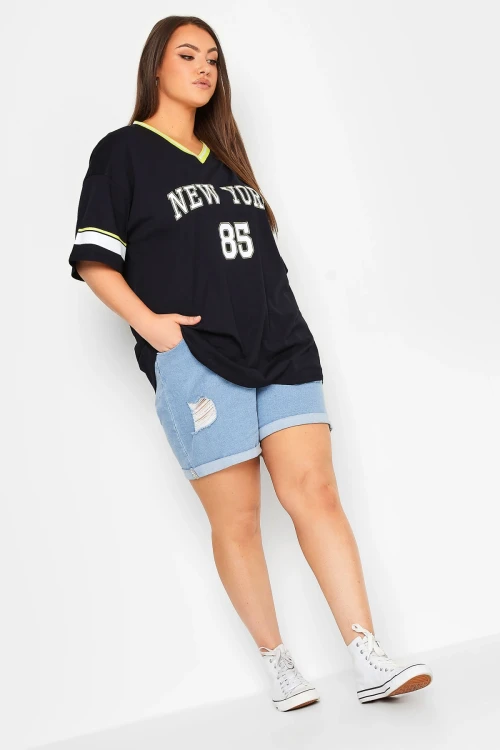 Büyük Beden Önü Baskılı V Yaka Yarım Kollu Uzun Kesim T-Shirt 321024