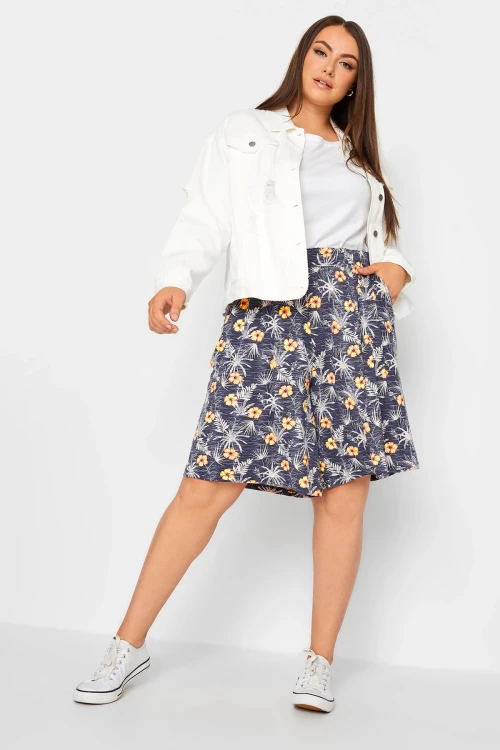 Büyük Beden Beli Lastikli Desenli Bol Kesim Likralı Şort 302404