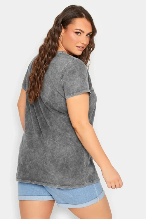 Büyük Beden Yıldızlı Kuru Kafa Baskılı Yıkamalı Yarım Kollu T-shirt 302191