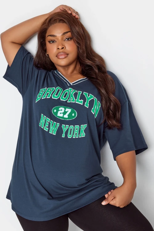 Büyük Beden Önü Baskılı V Yaka Yarım Kollu Uzun Kesim T-Shirt 302502