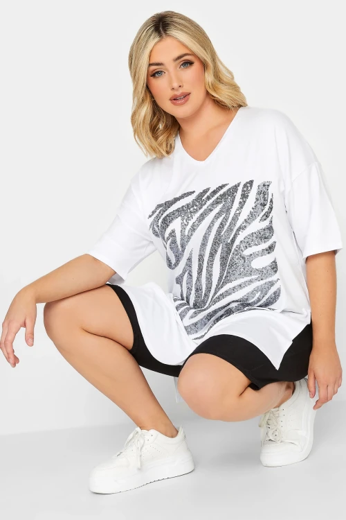 Büyük Beden Yanı Yırtmaç Detaylı Payet İşlemeli Yarım Kollu V Yaka T-shirt 302087