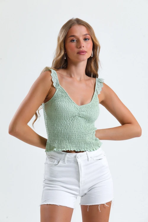 İnce Askılı Kolları Fırfırlı Omzu Dantelli Likralı Crop Bluz İZ26U