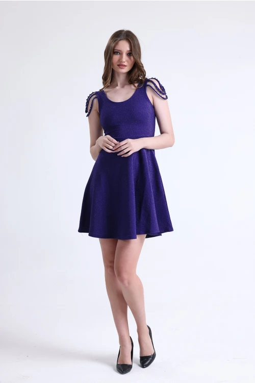 Omuz Detaylı Kalın Askılı Bisiklet Yaka Simli Kısa Elbise SU-22