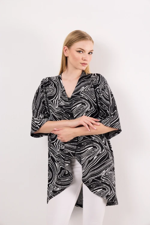 Asimetrik Kesim Fakir Kol Düğmesiz Desenli İnce Salaş Hırka