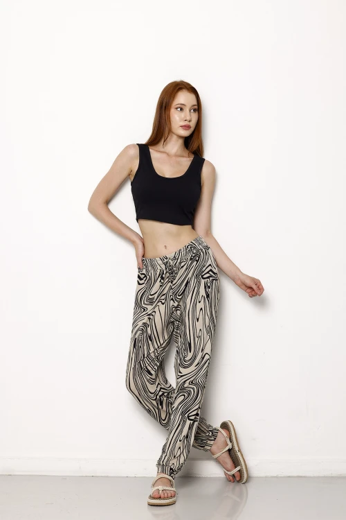 Beli Ve Paçası Lastikli Dar Paça Cepsiz Desenli Pantolon