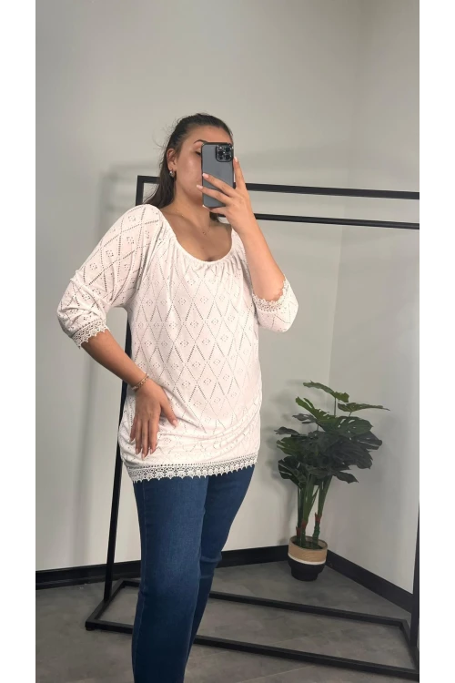 Büyük Beden Bisiklet Yaka Dantel Detaylı Fakir Bol Bluz 301195