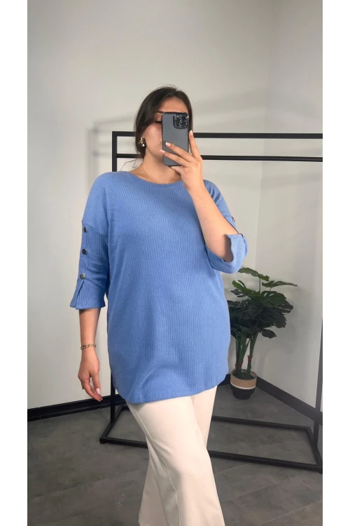 Büyük Beden Bisiklet Yaka Yarım Kollu Düğme Detaylı Bluz 301597