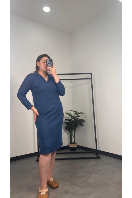 Büyük Beden Polo Yaka Yırtmaç Detaylı Midi Boy Triko Elbise 301514
