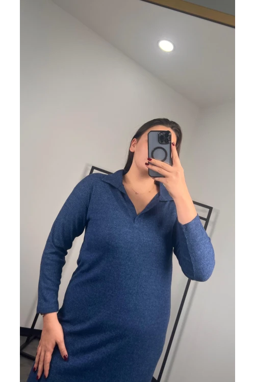 Büyük Beden Polo Yaka Yırtmaç Detaylı Midi Boy Triko Elbise 301514
