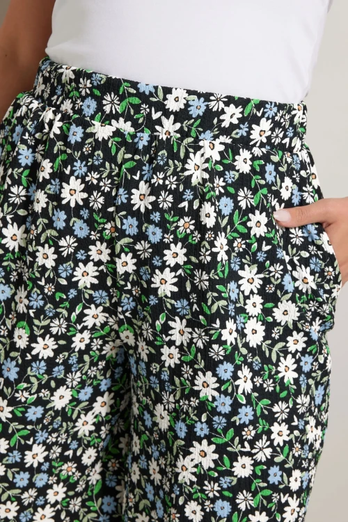 Büyük Beden Beli Lastikli Desenli Bol Kesim Likralı Cepli Şort 145288