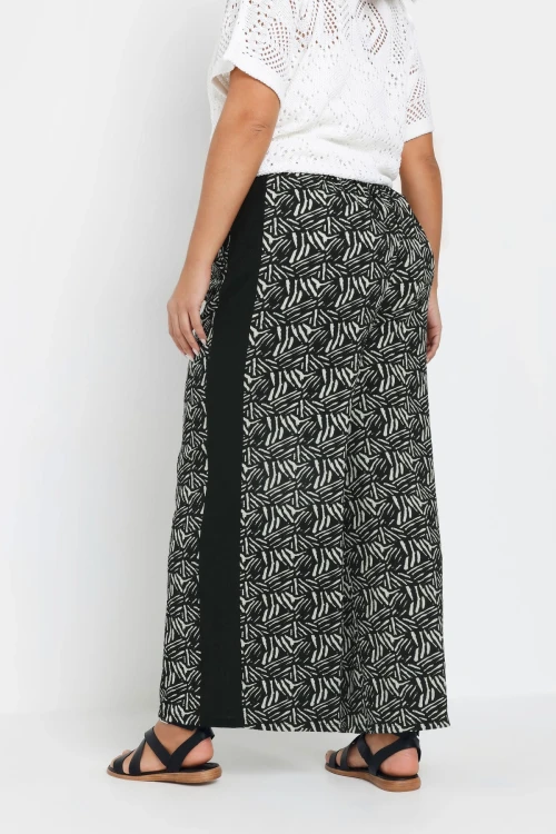 Büyük Beden Bol Paça Beli Lastikli Cepli Desenli Pantolon 303772