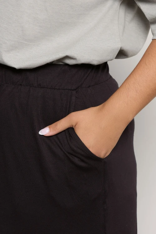 Büyük Beden Cepli Bol Kesim Likralı Jarse Pantolon 144236