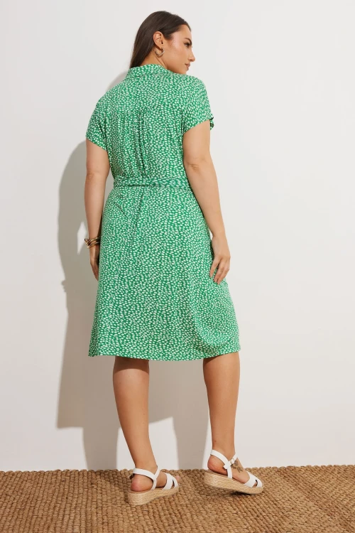 Büyük Beden Çiçek Desenli Midi Boy Beli Kuşaklı Düğmeli Elbise 303329