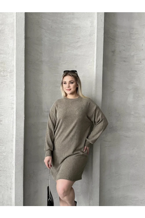 Büyük Beden Uzun Kollu Bisiklet Yaka Düz Kesim Elbise 106-97