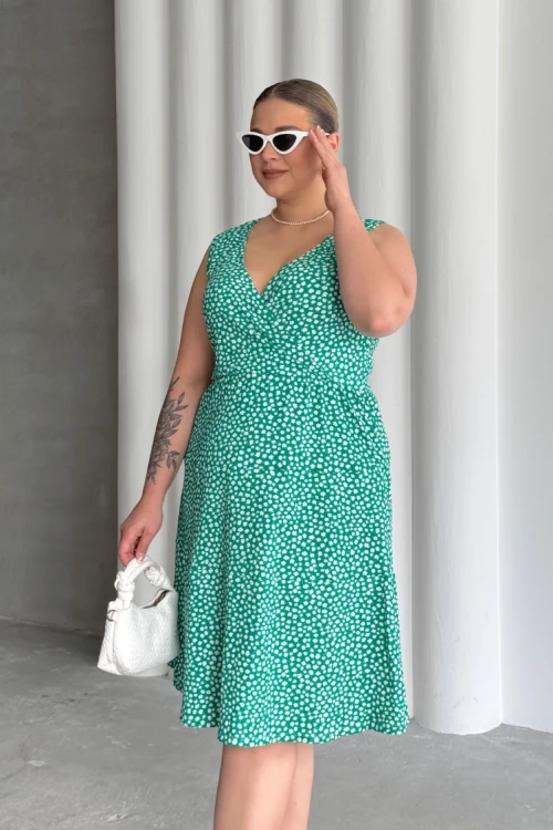 Büyük Beden V Yaka Beli Lastikli Çiçek Desenli Elbise 300916