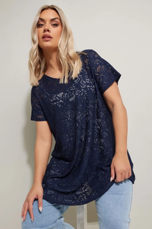 Büyük Beden V Yaka Kısa Kollu Astarsız Dantel T-shirt 304095