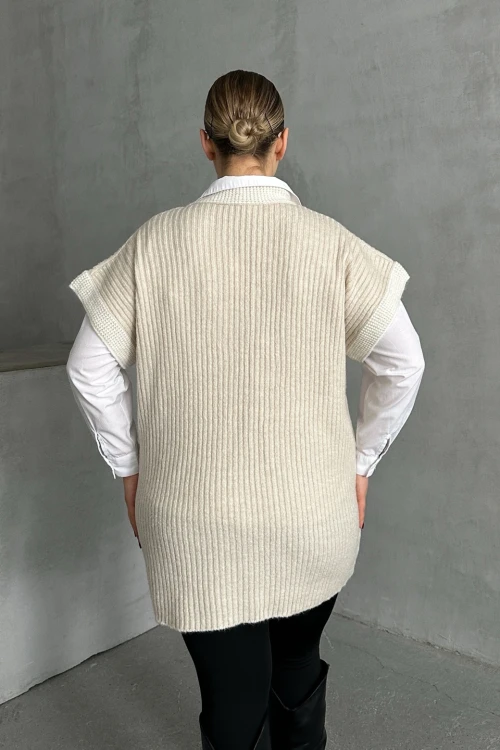 Büyük Beden V Yaka Kısa Kollu Triko Süveter 302137