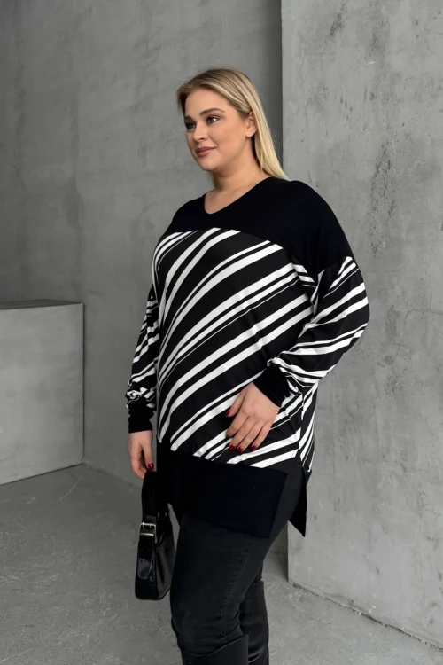 Büyük Beden V Yaka Uzun Kollu Bileği Lastikli Yırtmaçlı Bluz 303085