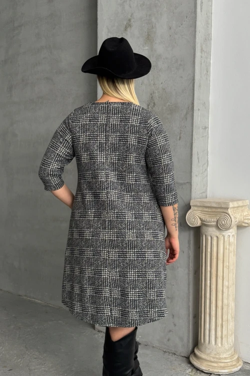 Büyük Beden Yarım Kollu Bisiklet Yaka Cepli Asimetrik Kesim Elbise 98-130