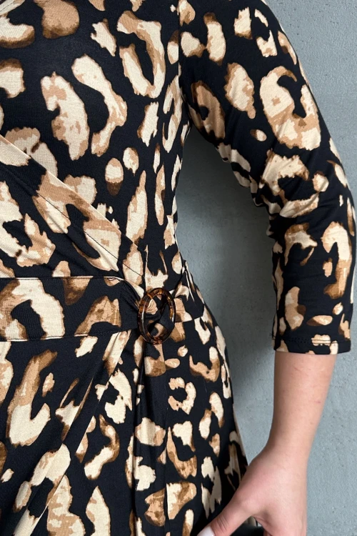 Büyük Beden Yarım Kollu V Yaka Kemer Detaylı Leopar Desenli Elbise 100-92