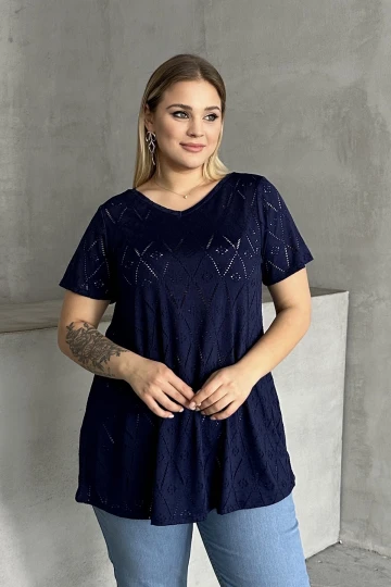 Büyük Beden V Yaka Kısa Kollu Dantel Detaylı Astarsız Bluz 303263