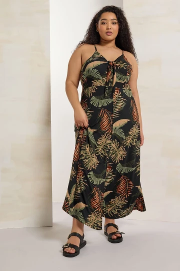 Büyük Beden Askılı Göğüs Dekolteli Çiçek Desenli Maxi Elbise 303485