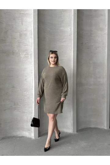 Büyük Beden Uzun Kollu Bisiklet Yaka Düz Kesim Elbise 106-97