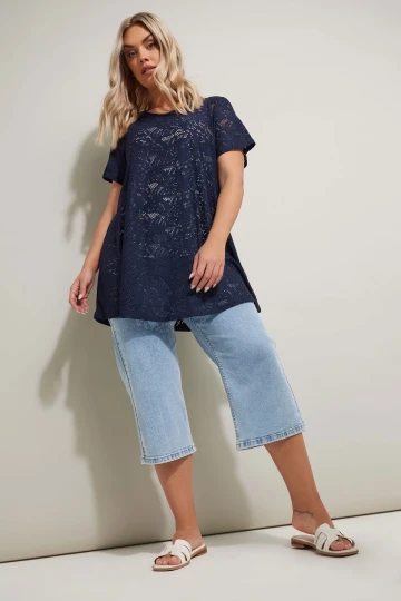 Büyük Beden V Yaka Kısa Kollu Astarsız Dantel T-shirt 304095