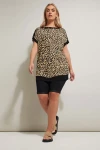 Büyük Beden Leopar Desenli Kuş Gözü Detaylı T-shirt 304086