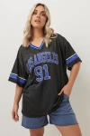 Büyük Beden V Yaka Kısa Kollu Baskılı File T-shirt 304004
