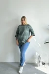 Büyük Beden Yarım Kollu Düğme Detaylı Yumuşak Dokulu Kazak 302780